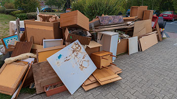 Old Appliances and Furniture | HJM Skips